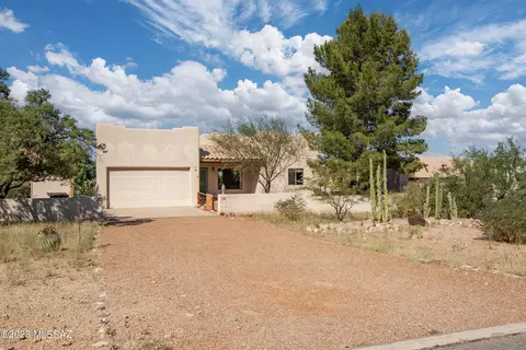 124 S Charleston Ave, Corona De Tucson, AZ 85641