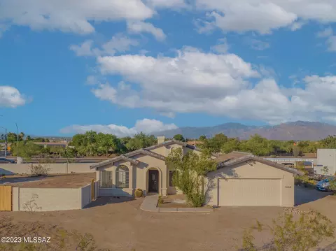 6910 W Chervil Pl, Tucson, AZ 85743