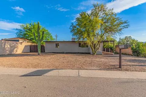 4121 W Mars St, Tucson, AZ 85741