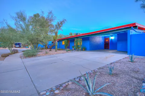 410 E Burrows Pl, Tucson, AZ 85704 photo 8