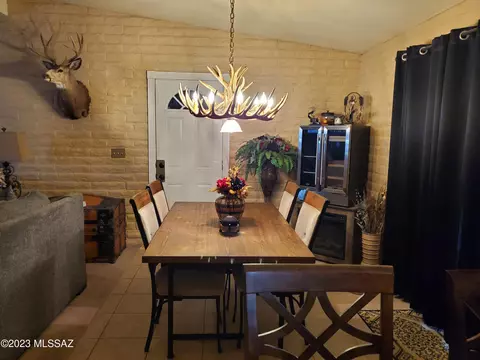 208 E 5th Pl, San Manuel, AZ 85631 photo 4