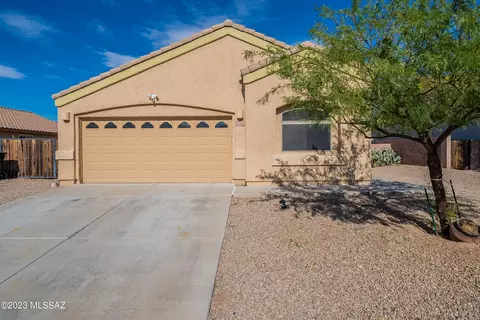 985 E Mowry Wash Ln, Sahuarita, AZ 85629