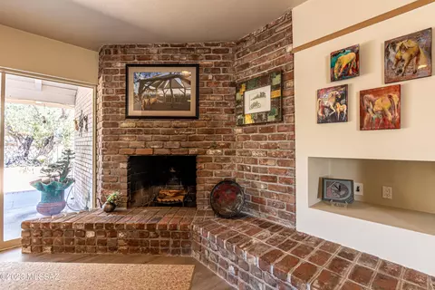 4321 E Holmes St, Tucson, AZ 85711 photo 11