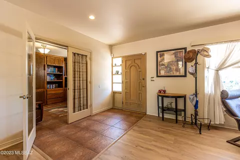 4321 E Holmes St, Tucson, AZ 85711 photo 12