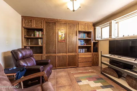 4321 E Holmes St, Tucson, AZ 85711 photo 7
