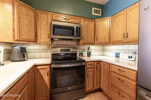 4321 E Holmes St, Tucson, AZ 85711 photo 19