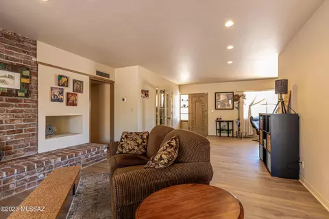 4321 E Holmes St, Tucson, AZ 85711 photo 14