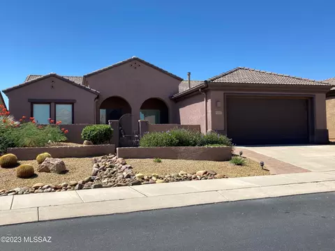 2197 W Escondido Canyon Dr, Green Valley, AZ 85622