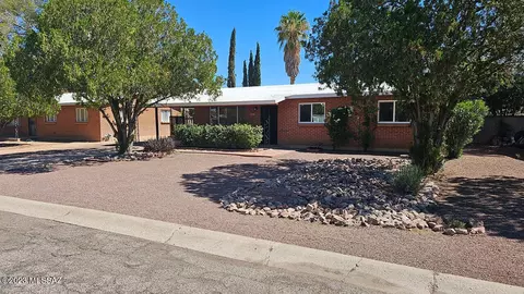 3526 N Santa Rita Ave, Tucson, AZ 85719
