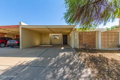 4992 N 15th Ave, Tucson, AZ 85704