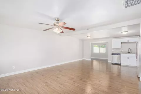 7841 E Silver Beech Dr, Tucson, AZ 85730 photo 8
