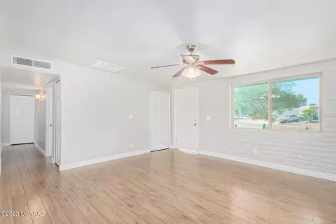 7841 E Silver Beech Dr, Tucson, AZ 85730 photo 4