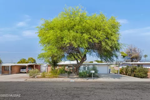 4941 E 25th St, Tucson, AZ 85711