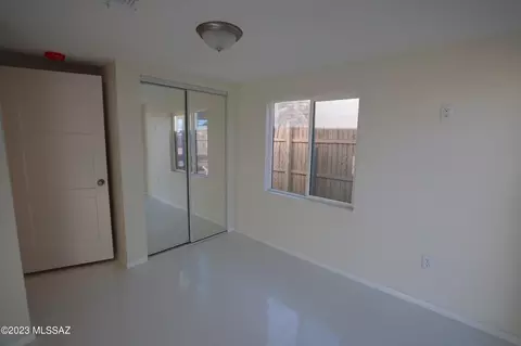 725 E 37th St, Tucson, AZ 85713 photo 12