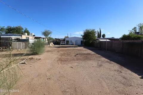 725 E 37th St, Tucson, AZ 85713 photo 6