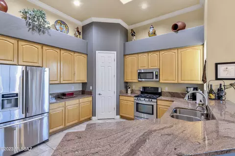 10385 E Boulderfield Dr, Tucson, AZ 85730 photo 20