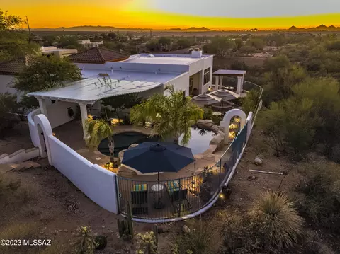 10385 E Boulderfield Dr, Tucson, AZ 85730