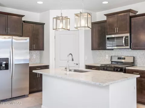 12592 E Caden Dr, Vail, AZ 85641 photo 10
