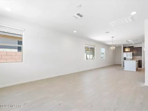 12592 E Caden Dr, Vail, AZ 85641 photo 19