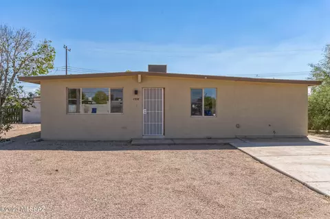 4358 E 31st St, Tucson, AZ 85711
