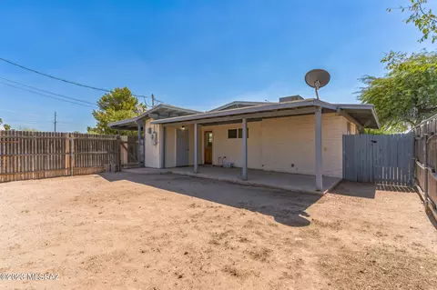 3779 E Sylvane St, Tucson, AZ 85713 photo 24