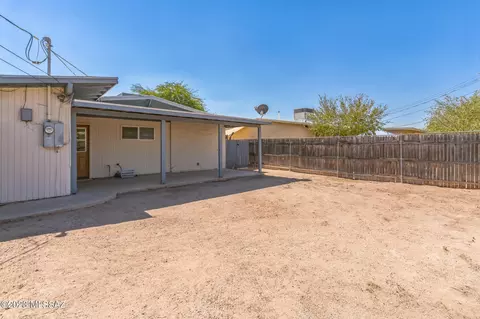 3779 E Sylvane St, Tucson, AZ 85713 photo 25