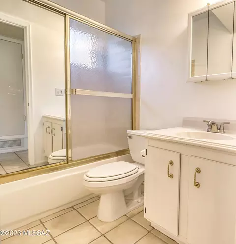 9752 E Watson Dr, Tucson, AZ 85730 photo 9