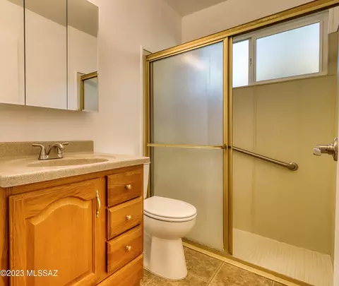 9752 E Watson Dr, Tucson, AZ 85730 photo 12