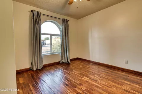 9752 E Watson Dr, Tucson, AZ 85730 photo 8