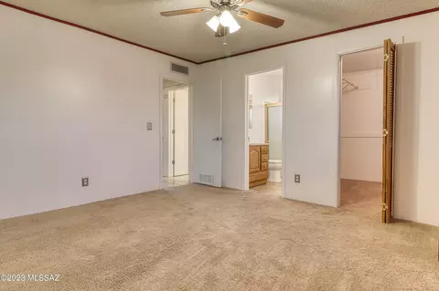 9752 E Watson Dr, Tucson, AZ 85730 photo 11
