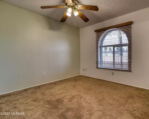9752 E Watson Dr, Tucson, AZ 85730 photo 7