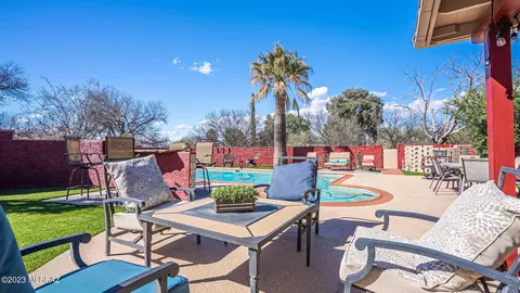 4 Coronel Ct, Tubac, AZ 85646
