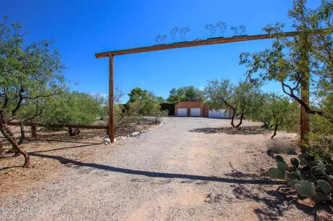 2800 E Lucca Ln, Vail, AZ 85641 photo 2