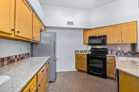 4331 E Haven Ln, Tucson, AZ 85712 photo 7