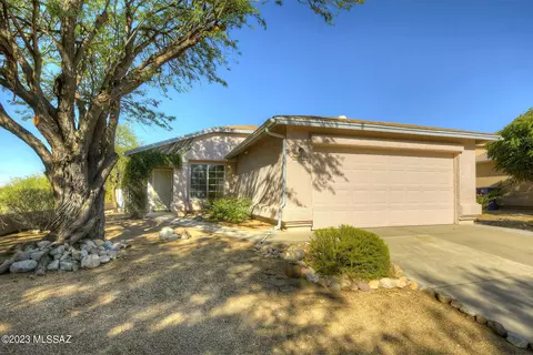 4880 S Wild Rose Dr, Tucson, AZ 85730