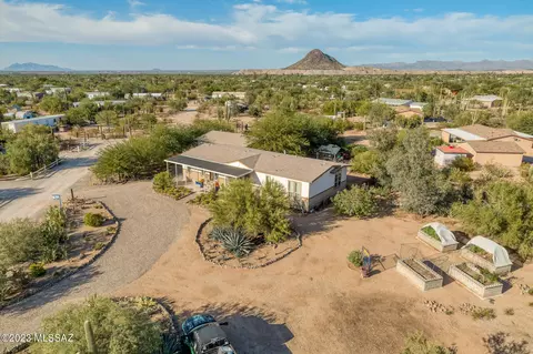 6880 N Featherstone Trl, Tucson, AZ 85743