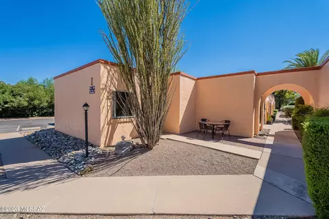 1040 Calle De La Temporada S, Green Valley, AZ 85614