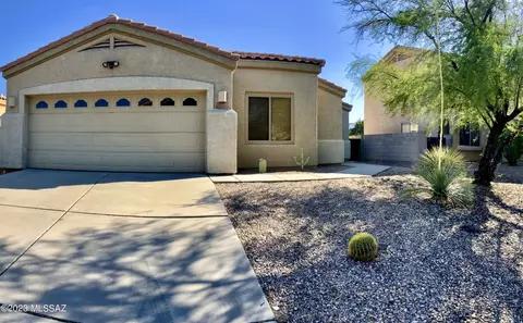 6644 E Gehrig Ln, Tucson, AZ 85756 photo 2