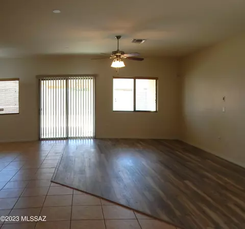 6644 E Gehrig Ln, Tucson, AZ 85756 photo 5