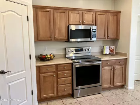 6644 E Gehrig Ln, Tucson, AZ 85756 photo 8
