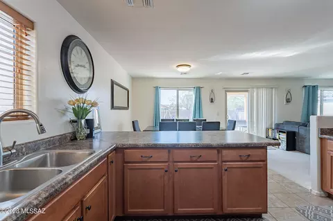 8032 S Nautilus Dr, Tucson, AZ 85756 photo 15