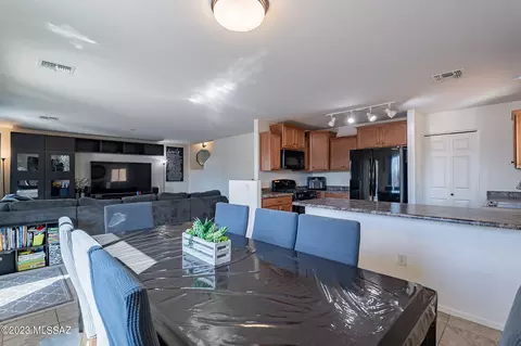 8032 S Nautilus Dr, Tucson, AZ 85756 photo 12