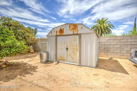3702 E March Pl, Tucson, AZ 85713 photo 21