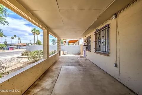 3702 E March Pl, Tucson, AZ 85713 photo 4