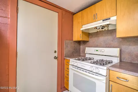 3702 E March Pl, Tucson, AZ 85713 photo 9