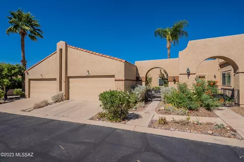 704 W Rushwood Dr, Tucson, AZ 85704