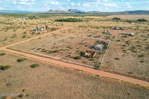 View/Area - 6277 E Trails End, Pearce, AZ 85625 photo 2 of 15