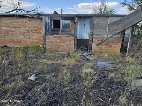 Exterior - 6277 E Trails End, Pearce, AZ 85625 photo 9 of 15