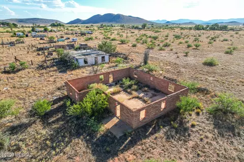 View/Area - 6277 E Trails End, Pearce, AZ 85625 photo 1 of 15