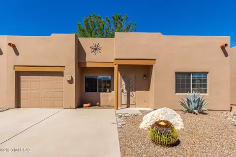 3788 S Calle Rambles, Green Valley, AZ 85614